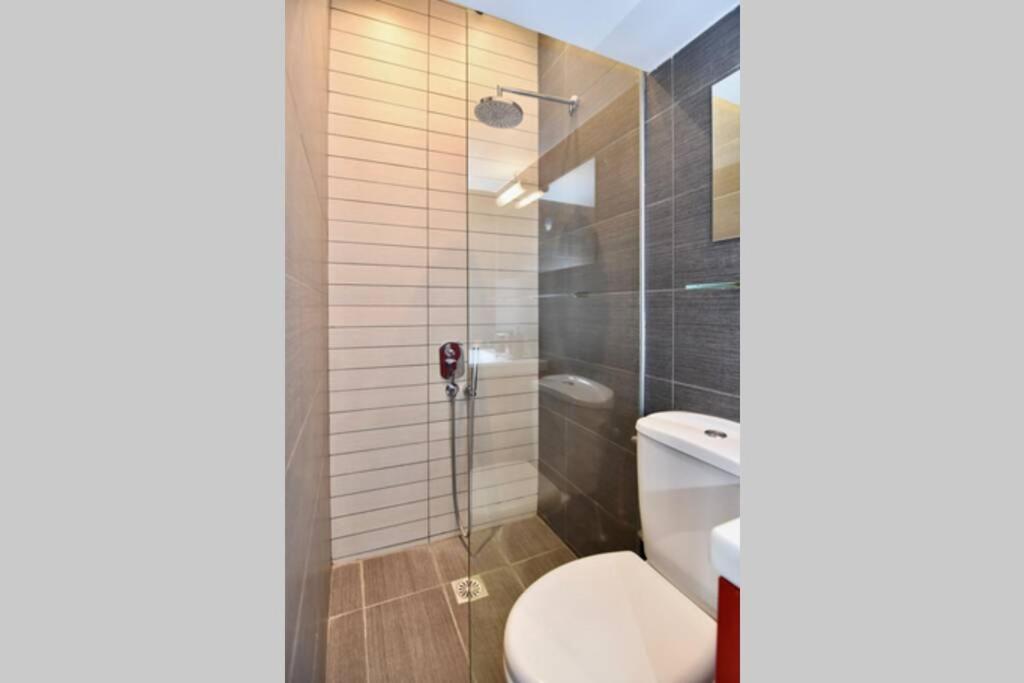 Modern Apartment In The Heart Of The City Larissa Exteriér fotografie